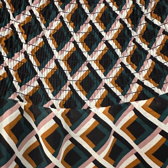 DR2 XL Flowy Lined Mini Skirt NWOT - Picture 4 of 4